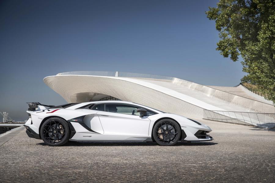  Lamborghini Aventador SVJ 2018 года  (WW) (фото 41 из 53)